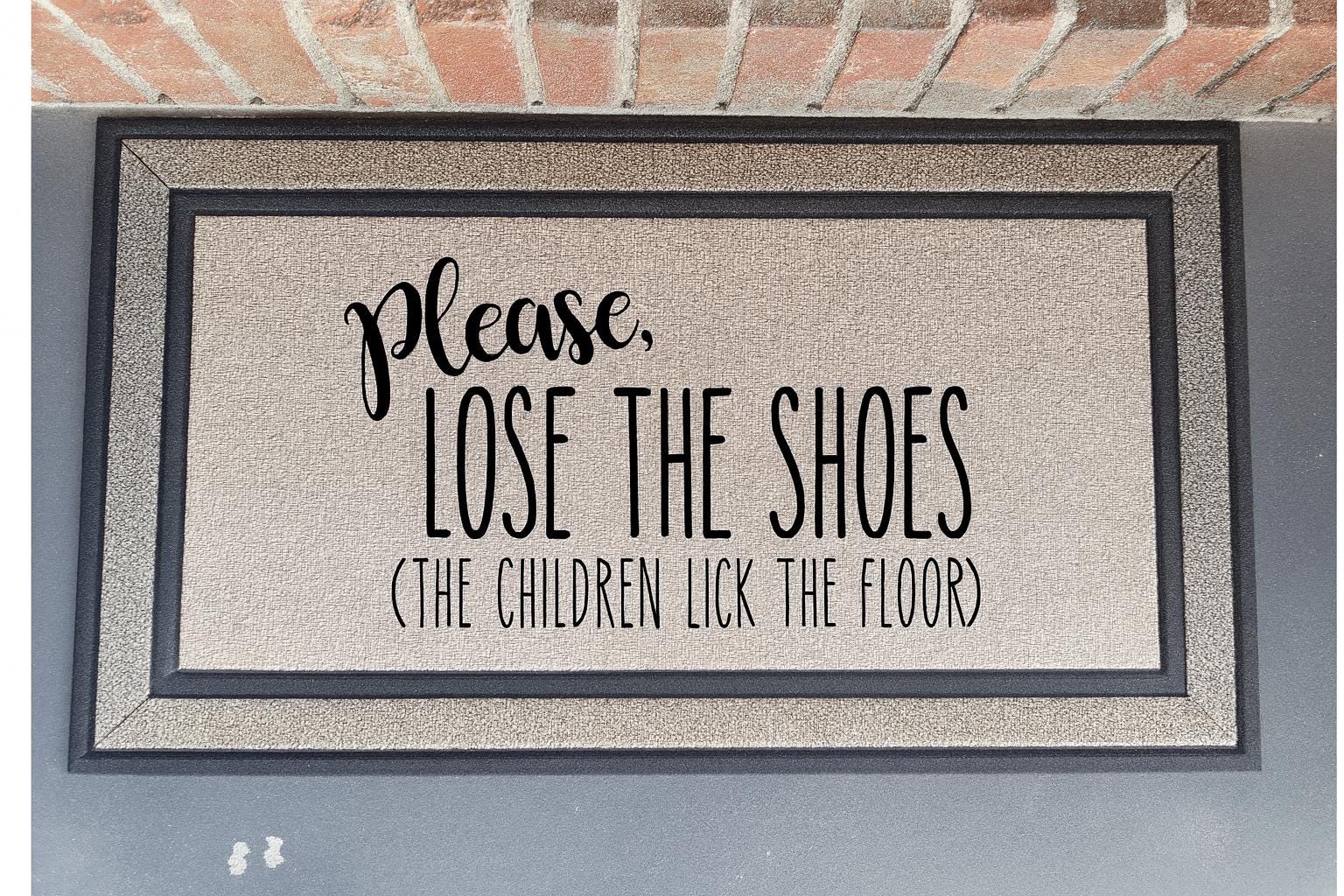 Funny Children Lick the Floor Doormat | Christmas Gift Idea
